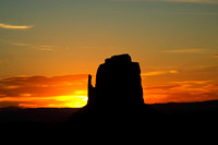 Sunrise, Right Mitten, Monument Valley, Utah